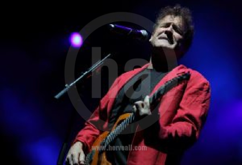 Johnny Clegg on stage